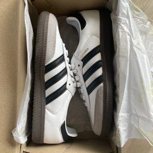 Samba OG Leather Sneakers | Size M4 W5 | BRAND NEW IN BOX from Holt Renfrew